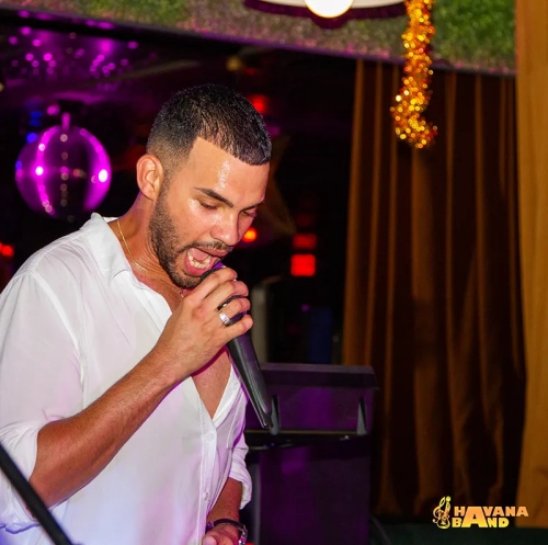 Havana-Band-at-Cavo-10th-Anniversary-23-of-30